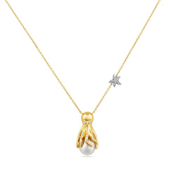 14K OCTOPUS PENDANT WITH 25 DIAMONDS 0.09CT, A 10MM PEARL AND A PAVE STAR FISH ON CHAIN. 24MM LONG ON A 18 INCHES CABLE CHAIN